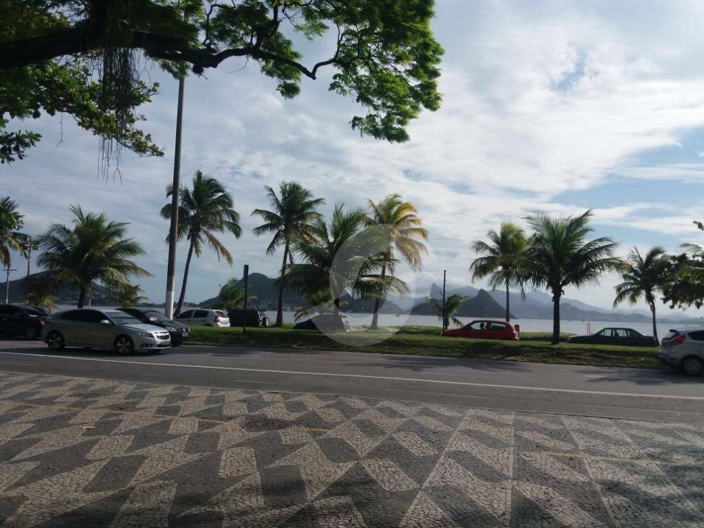 Apartamento à venda com 1 quarto, 57m² - São Francisco,Niterói