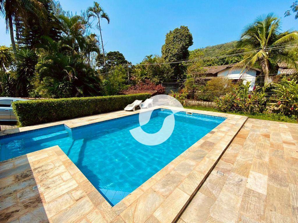Casa à venda com 3 quartos, 400m² - Mata Paca,Niterói