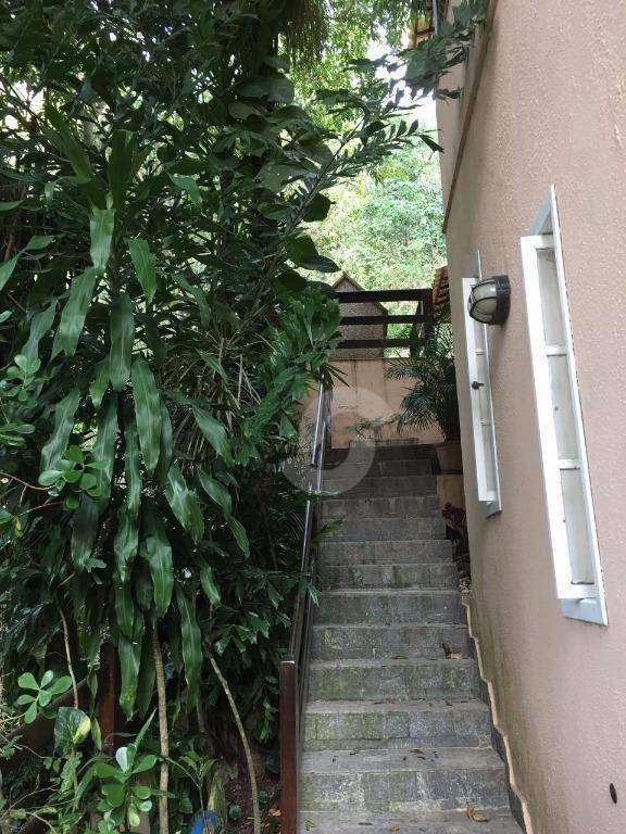  - Casa com 4 dormitórios à venda, 232 m² por R$ 1.400.000,00 - Pendotiba - Niterói/RJ