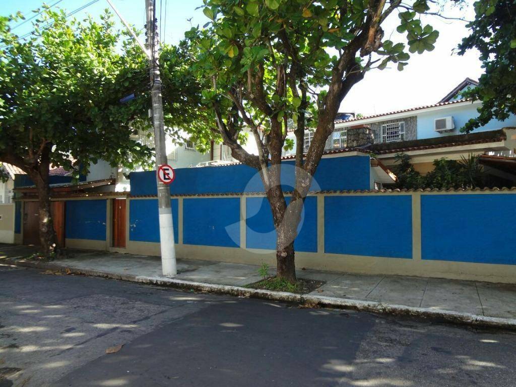  - Casa à venda, 720 m² por R$ 1.800.000,00 - São Francisco - Niterói/RJ