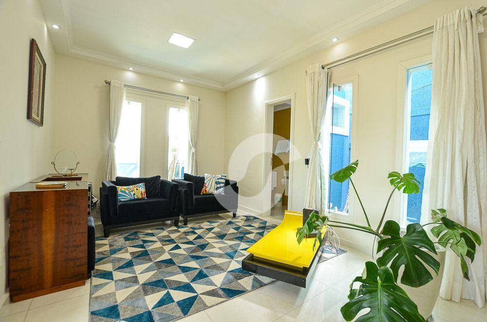  - Casa com 5 dormitórios à venda, 570 m² por R$ 2.900.000,00 - São Francisco - Niterói/RJ