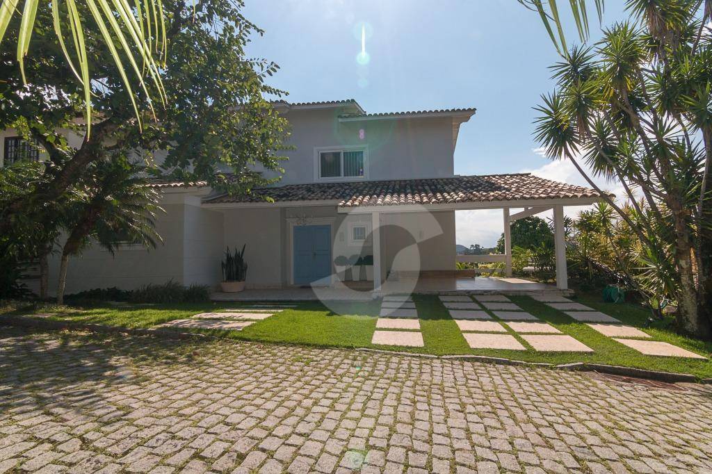 Casa à venda com 4 quartos, 600m² - Badu,Niterói