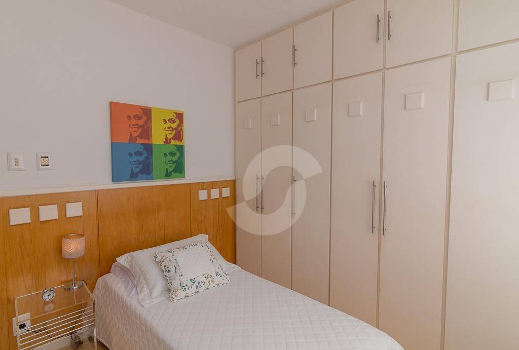  - Excelente  Casa no Condominio UBÁ VII