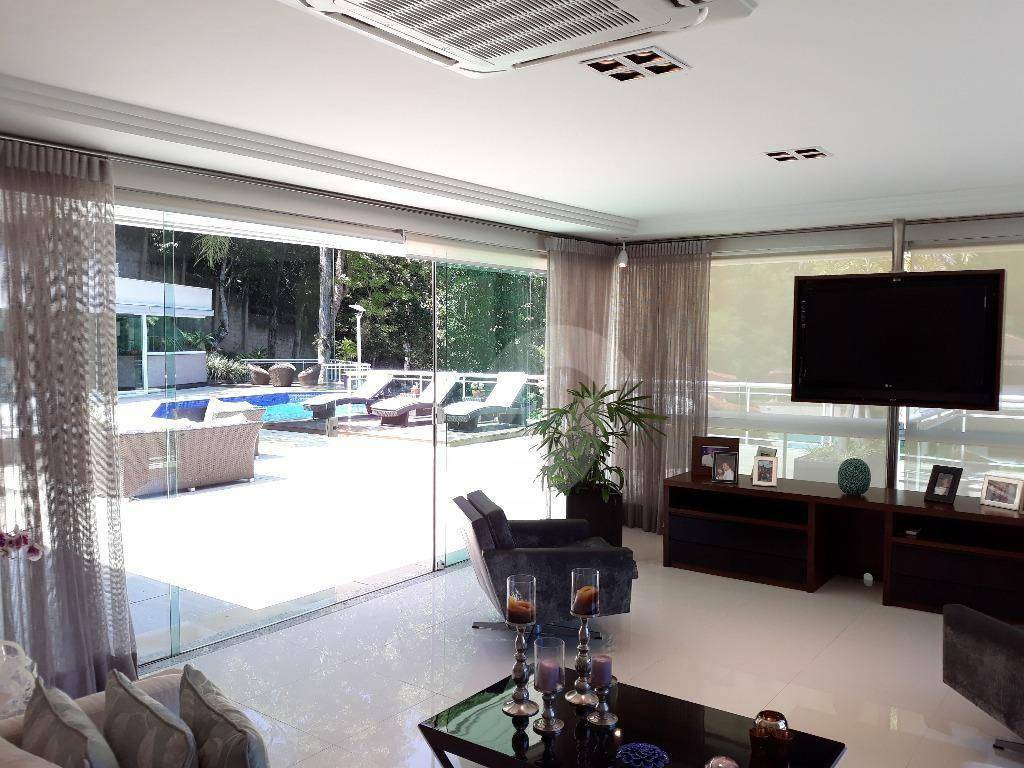 Casa à venda com 4 quartos, 453m² - Engenho do Mato,Niterói