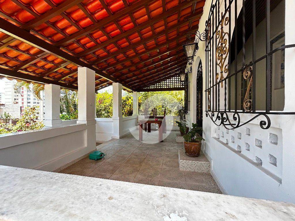 Casa à venda com 3 quartos, 233m² - Icaraí,Niterói
