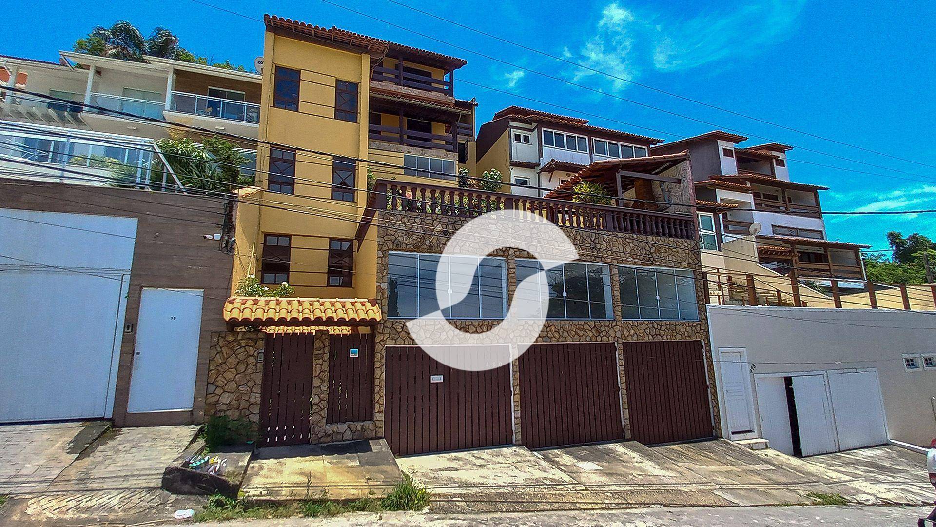 Casa à venda com 4 quartos, 350m² - Camboinhas,Niterói
