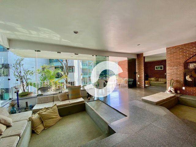 Casa à venda com 4 quartos, 440m² - Santa Rosa,Niterói