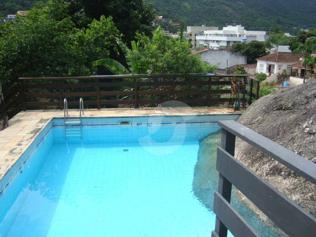 Casa à venda com 6 quartos, 350m² - São Francisco,Niterói