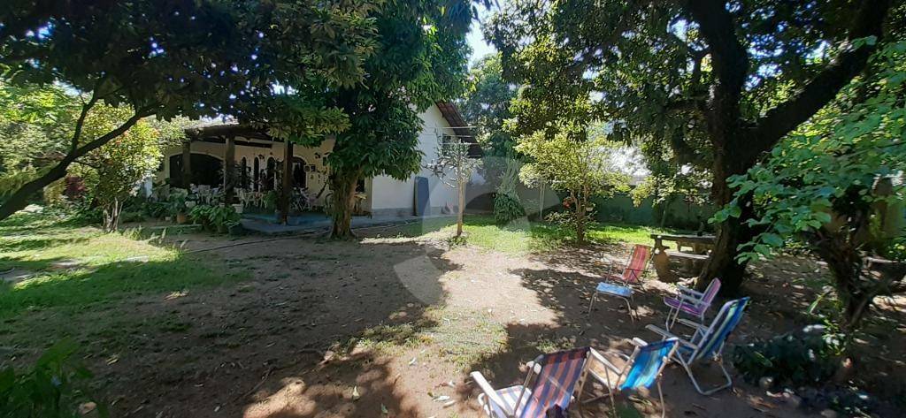 Casa à venda com 5 quartos, 222m² - Piratininga,Niterói