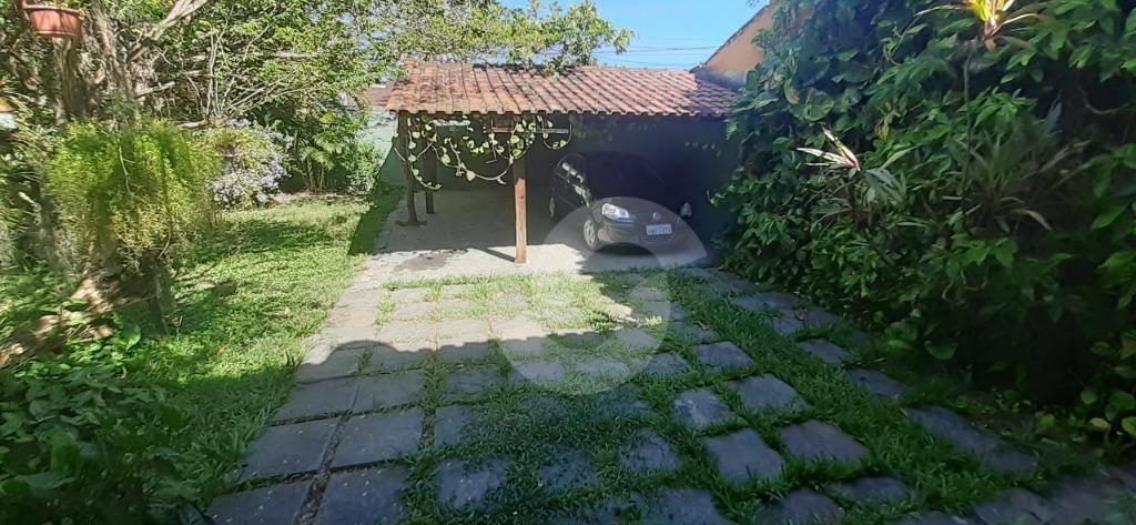 Casa à venda com 5 quartos, 222m² - Piratininga,Niterói