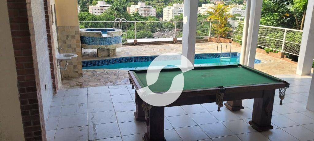 Casa à venda com 5 quartos, 318m² - Badu,Niterói