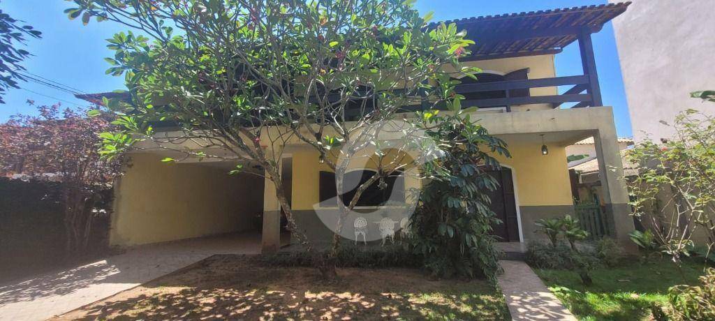 Casa à venda com 5 quartos, 250m² - Piratininga,Niterói