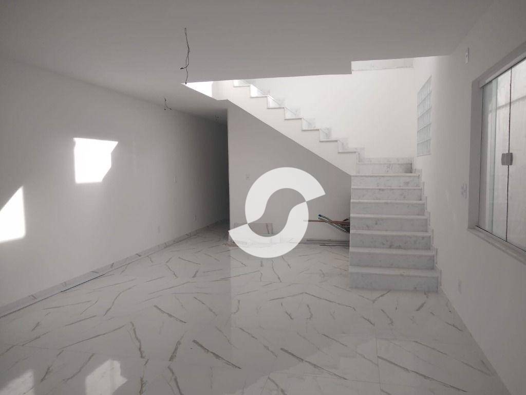 Casa à venda com 4 quartos, 222m² - Cafubá,Niterói