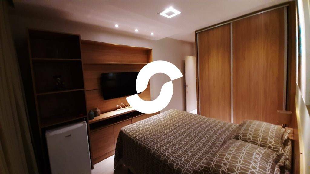 Casa à venda com 4 quartos, 150m² - Itaipu,Niterói