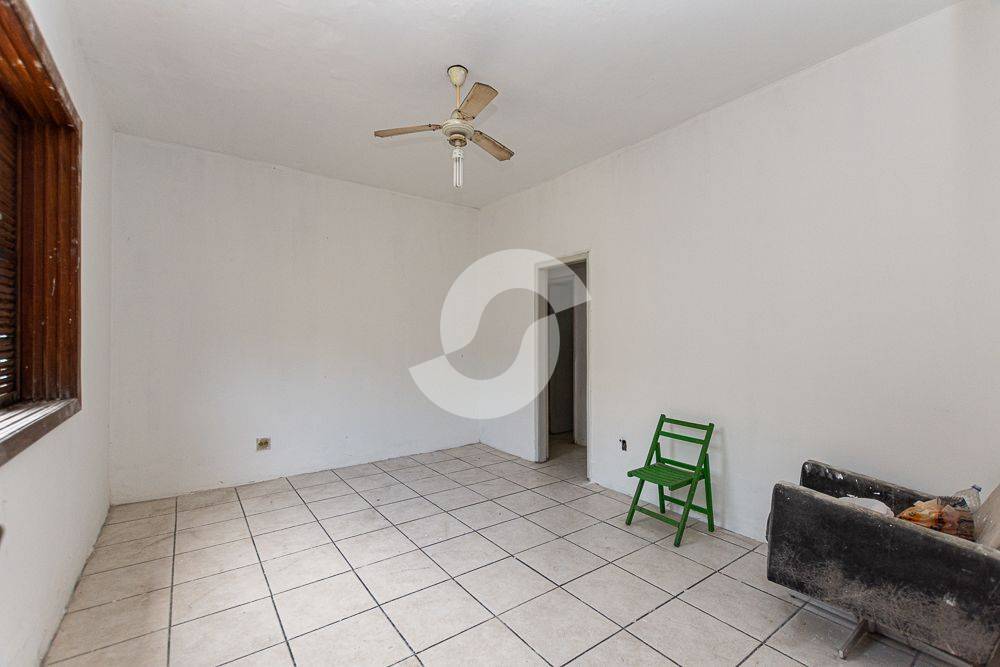 Casa à venda com 3 quartos, 83m² - Santa Rosa,Niterói