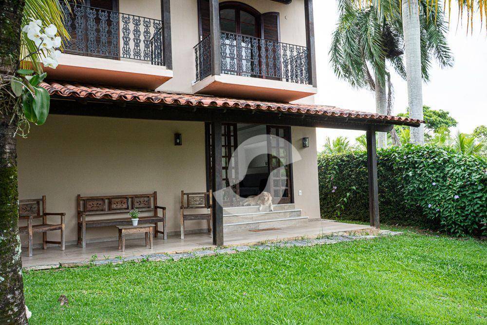  - Casa à venda, 400 m² por R$ 1.200.000,00 - Pendotiba - Niterói/RJ