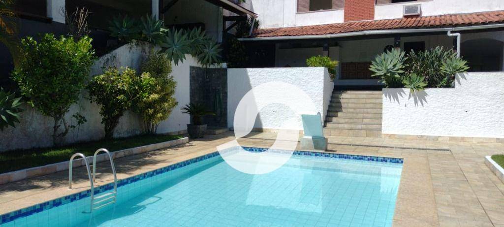  - Casa à venda, 1069 m² por R$ 2.800.000,00 - Itaipu - Niterói/RJ