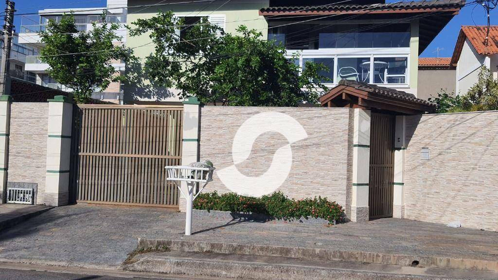 Casa à venda com 4 quartos, 277m² - Piratininga,Niterói