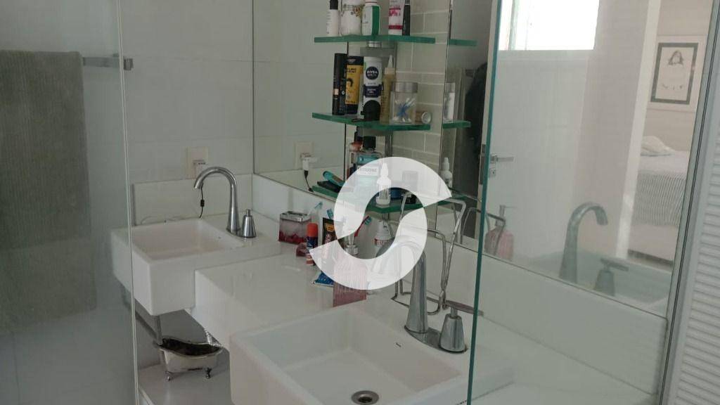  - Casa à venda, 440 m² por R$ 1.800.000,00 - Piratininga - Niterói/RJ
