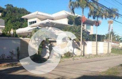 Casa à venda com 4 quartos, 440m² - Piratininga,Niterói