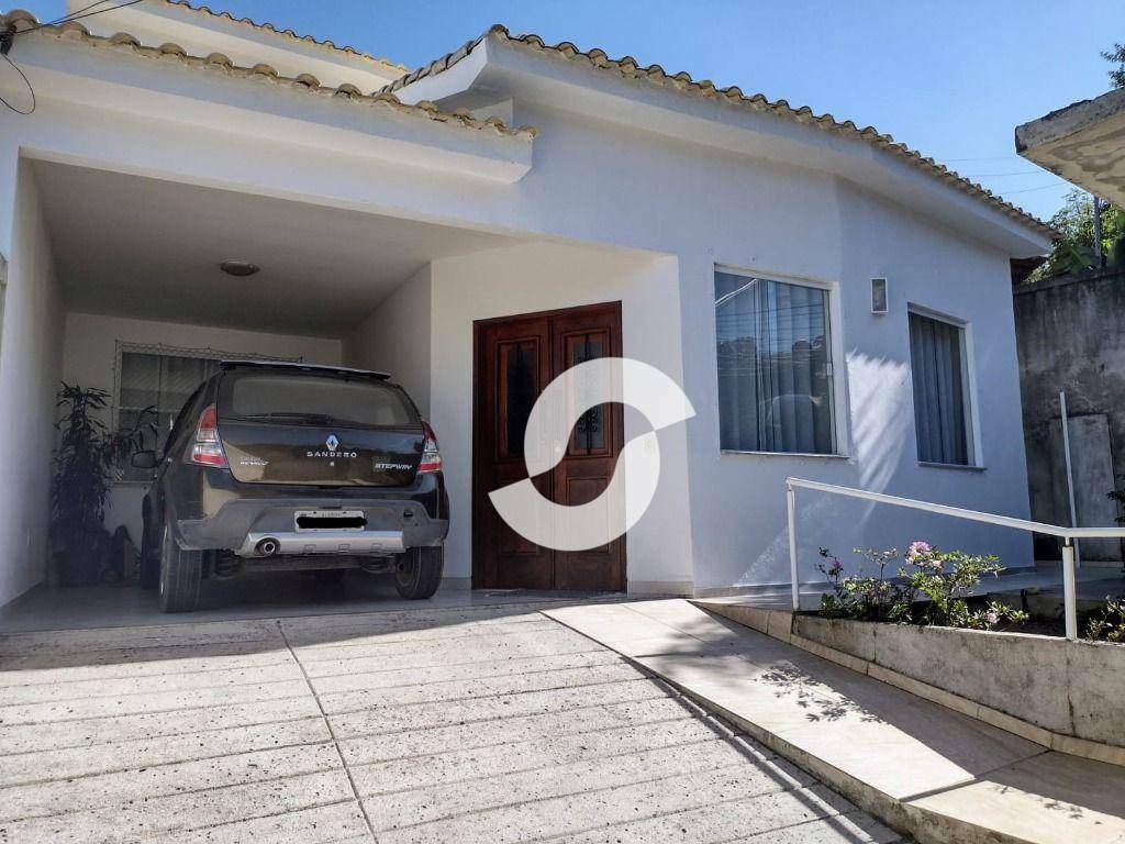 Casa à venda com 3 quartos, 231m² - Piratininga,Niterói