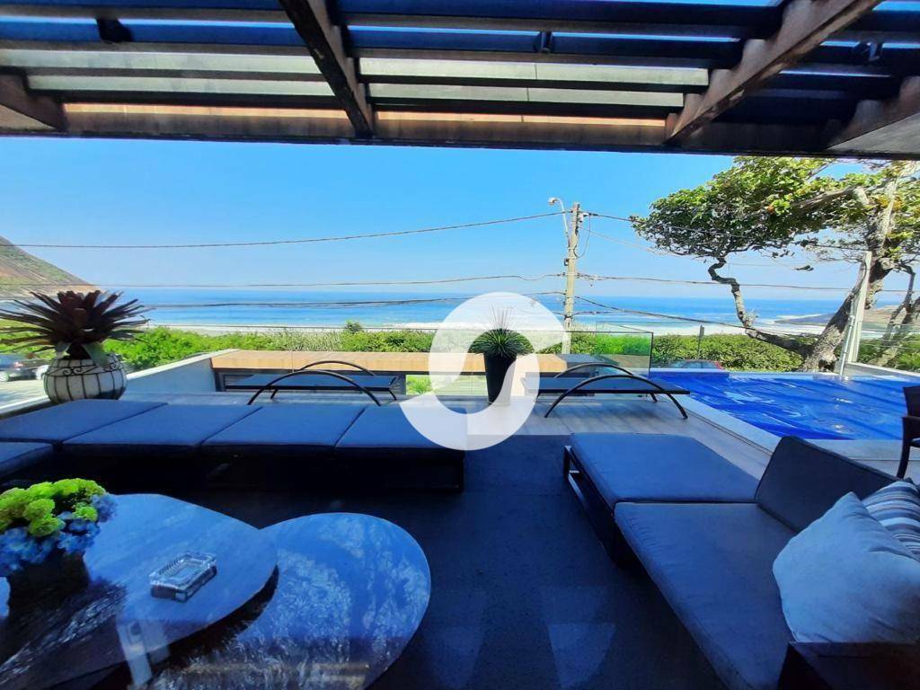 Casa à venda com 4 quartos, 450m² - Itacoatiara,Niterói