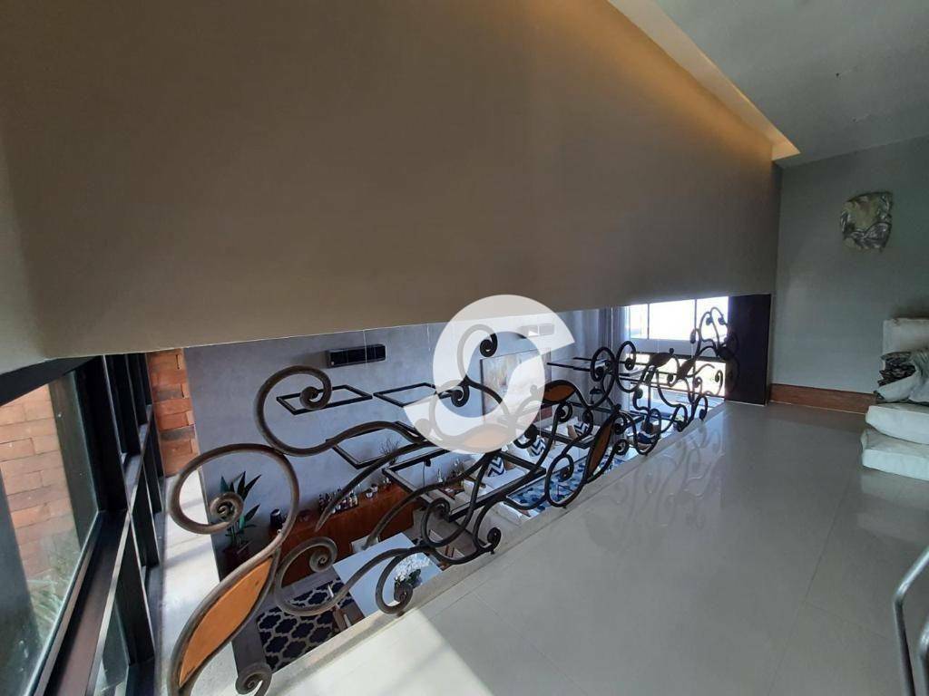 Casa à venda com 4 quartos, 450m² - Itacoatiara,Niterói