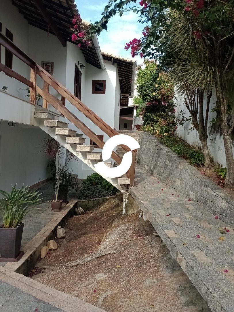  - Magnifica casa em Camboinhas