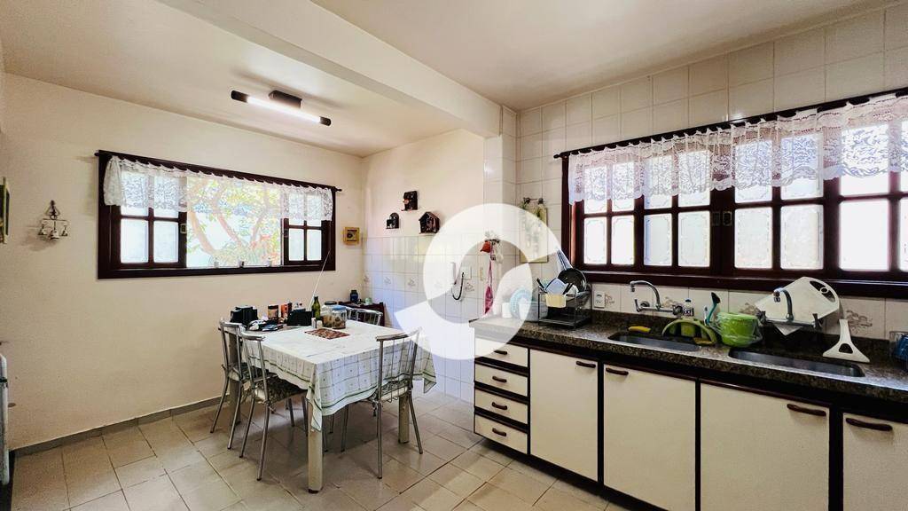  - Casa à venda, 450 m² por R$ 1.500.000,00 - Pendotiba - Niterói/RJ