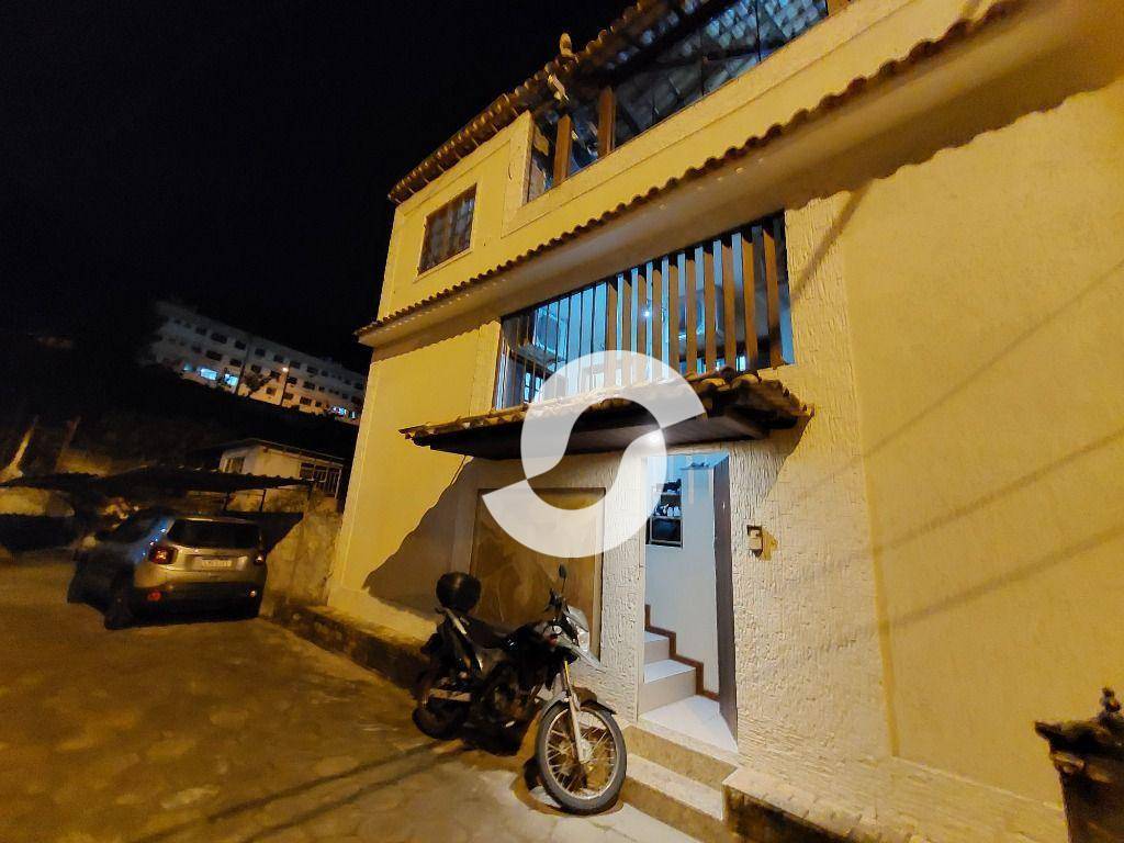 Casa à venda com 3 quartos, 188m² - Ponta D Areia,Niterói