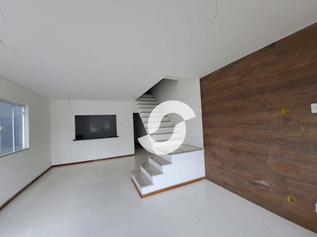 Casa à venda com 3 quartos, 129m² - Engenho do Mato,Niterói