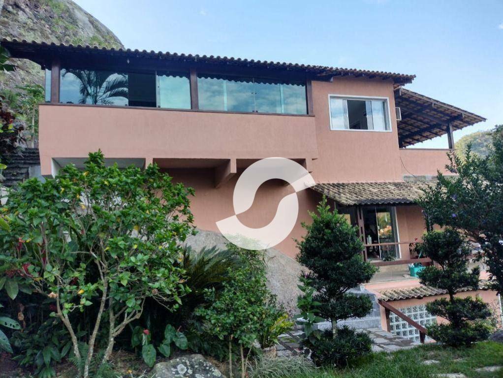Casa à venda com 5 quartos, 330m² - Itacoatiara,Niterói