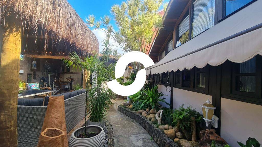 Casa à venda com 5 quartos, 195m² - Piratininga,Niterói