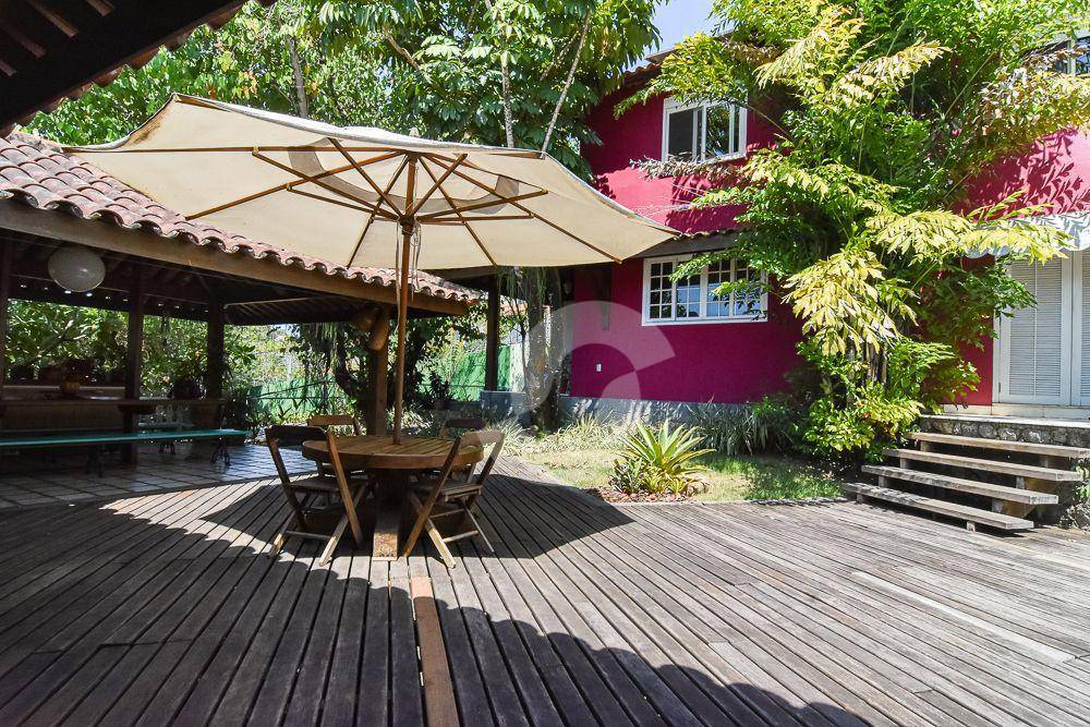  - Casa à venda, 477 m² por R$ 3.040.000,00 - Maria Paula - Niterói/RJ
