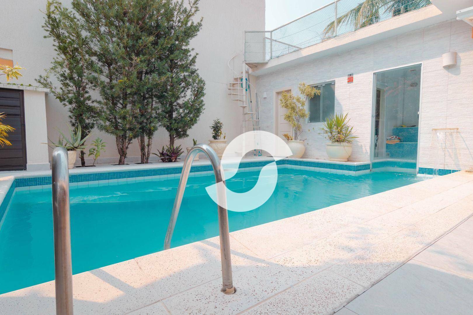 Casa à venda com 4 quartos, 400m² - São Francisco,Niterói