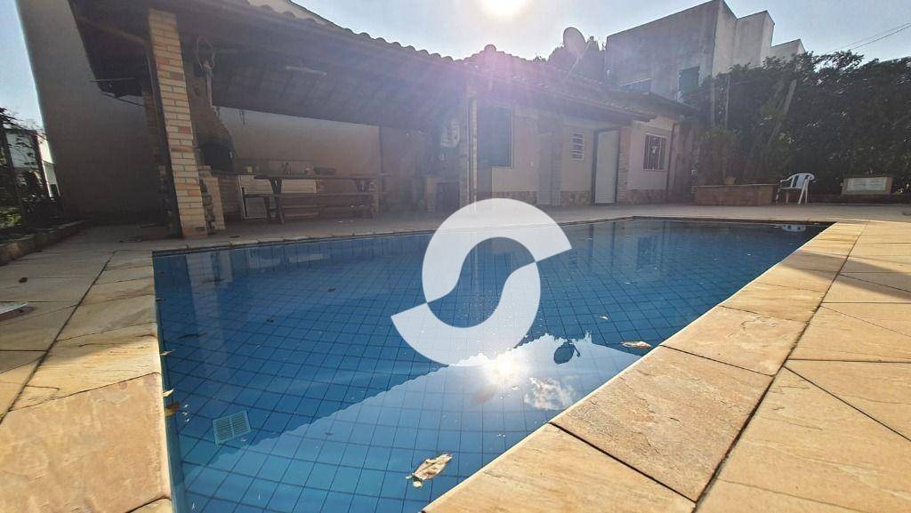 Casa à venda com 3 quartos, 204m² - Várzea das Moças,Niterói