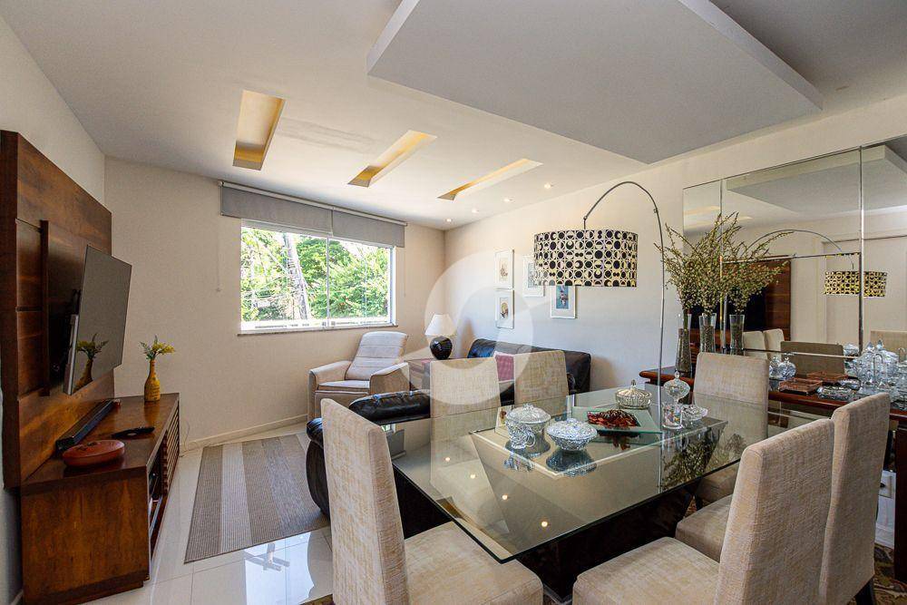 Casa à venda com 4 quartos, 178m² - Camboinhas,Niterói