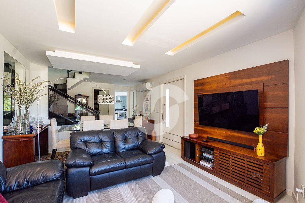 Casa à venda com 4 quartos, 178m² - Camboinhas,Niterói