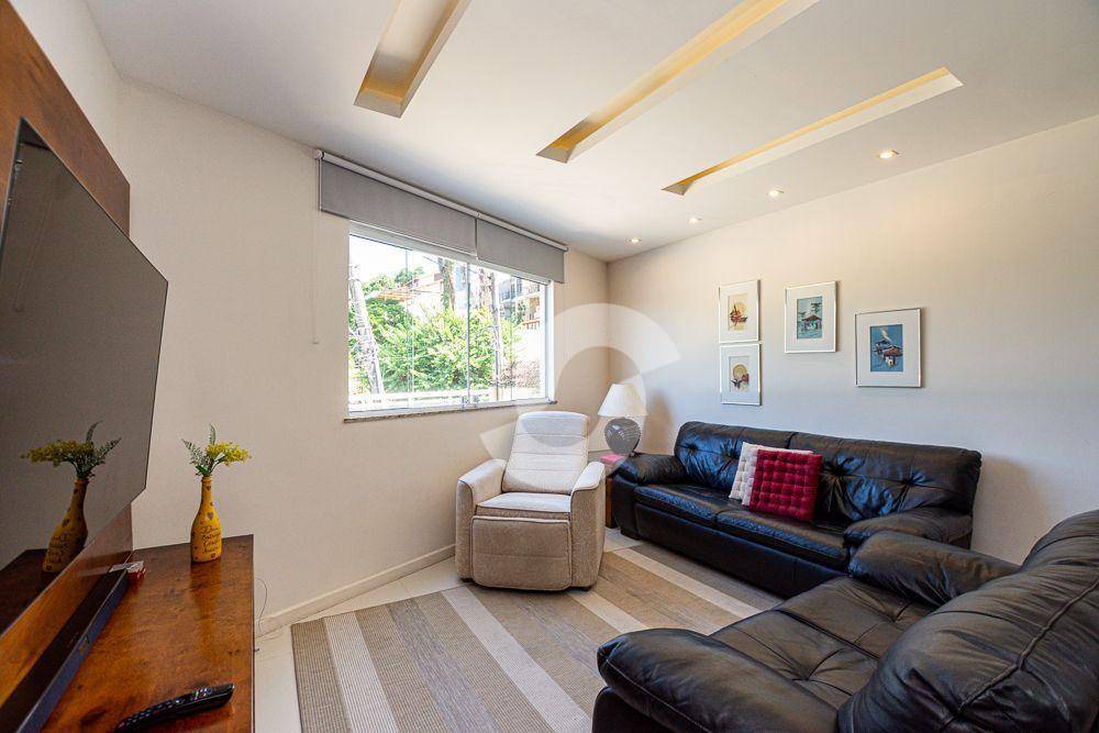  - Casa com 4 dormitórios à venda, 178 m² por R$ 2.500.000,00 - Camboinhas - Niterói/RJ
