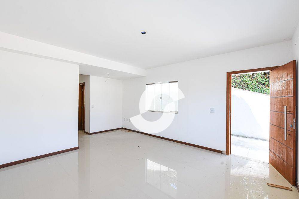 - Casa à venda, 360 m² por R$ 700.000,00 - Itaipu - Niterói/RJ
