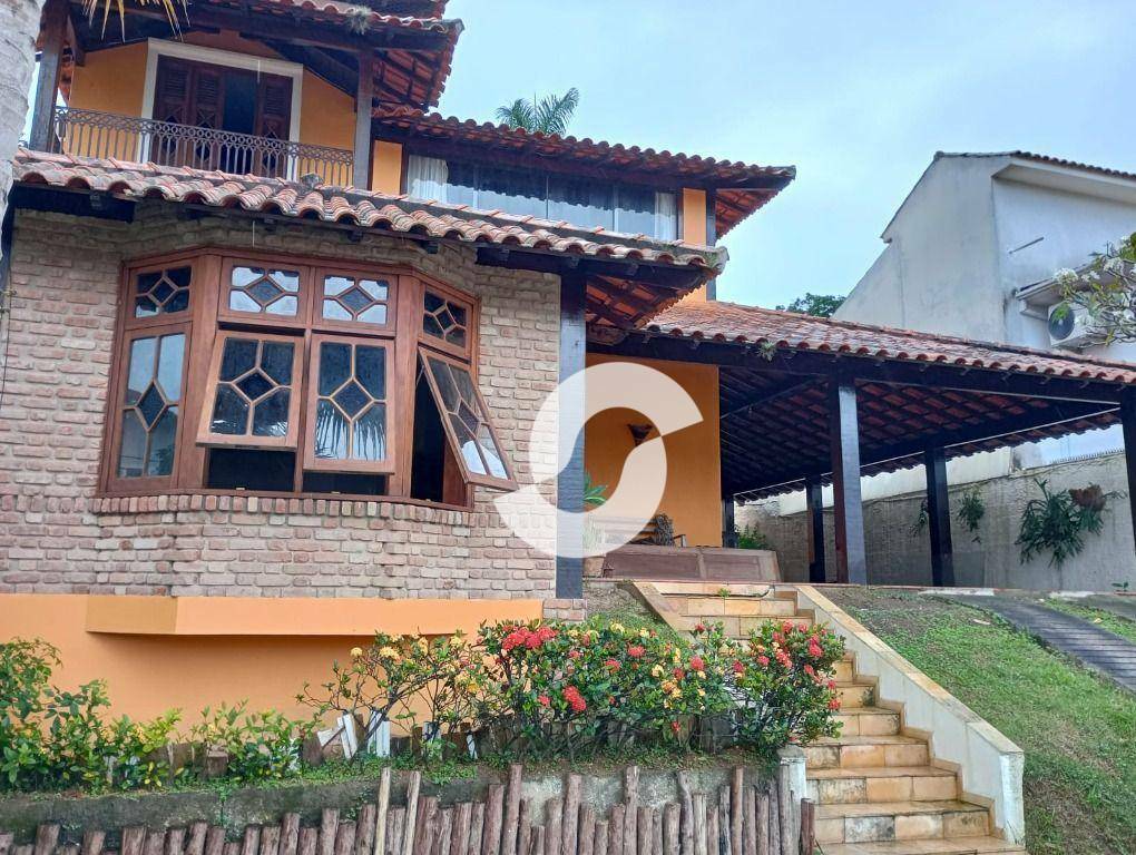 Casa à venda com 3 quartos, 364m² - Serra Grande,Niterói