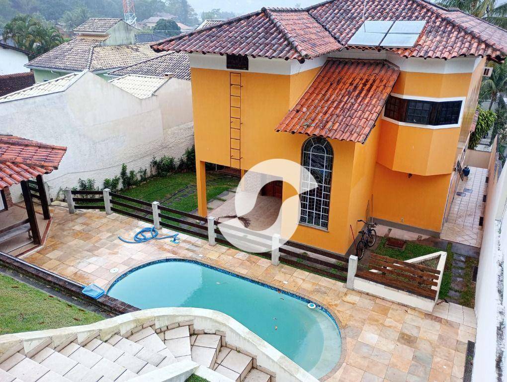  - Casa linda 3 dormitórios com casa de hóspedes à venda, 364 m² por R$ 1.600.000 - Serra Grande - Niterói/RJ