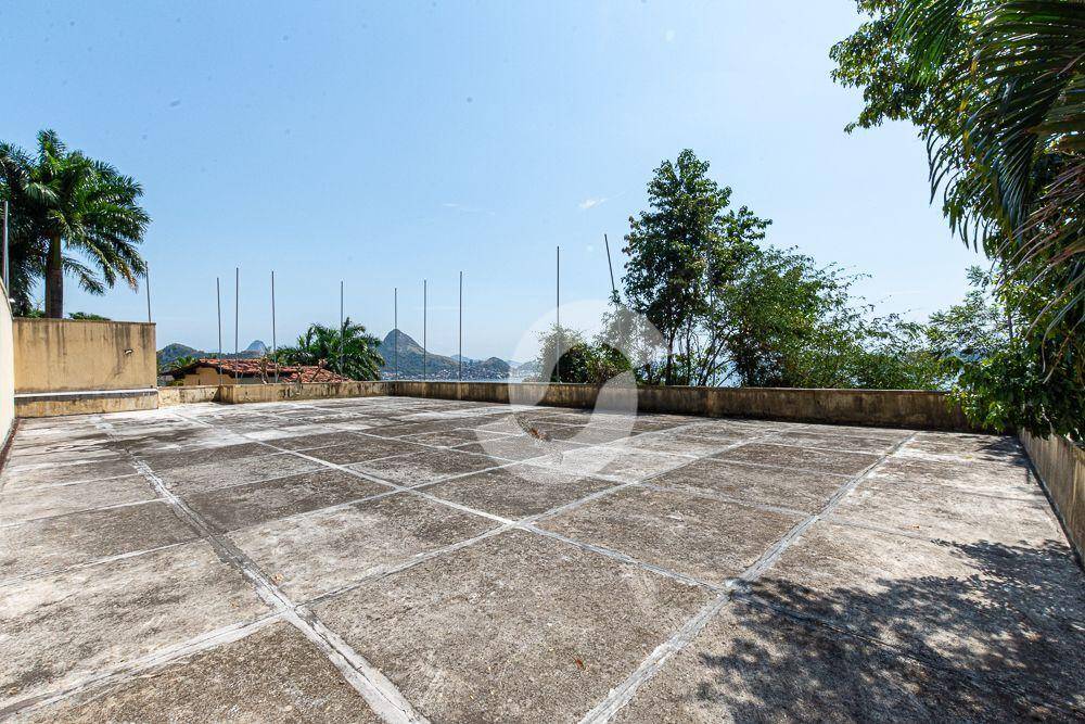  - Casa à venda, 500 m² por R$ 2.800.000,00 - Charitas - Niterói/RJ