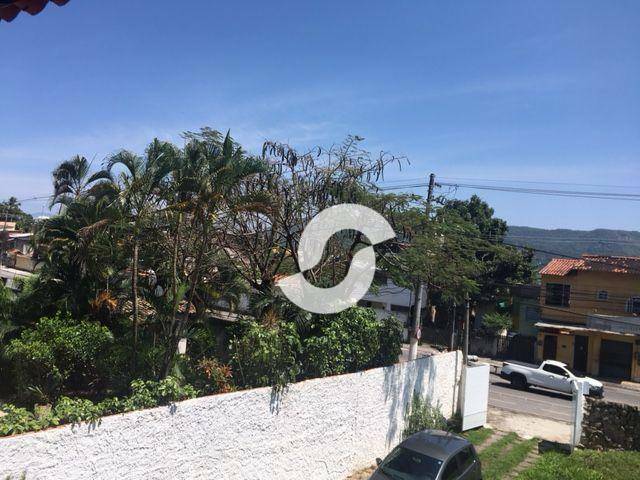 Casa à venda com 3 quartos, 400m² - Piratininga,Niterói