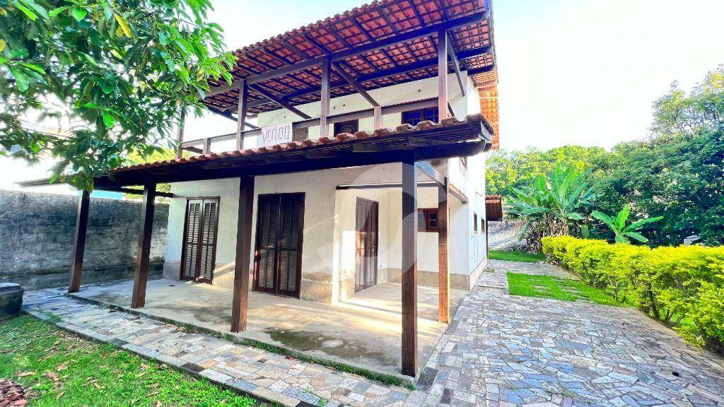 Casa à venda com 3 quartos, 150m² - Itaipu,Niterói