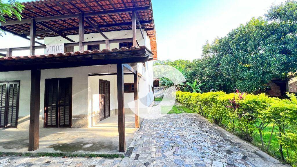 Casa à venda com 3 quartos, 150m² - Itaipu,Niterói