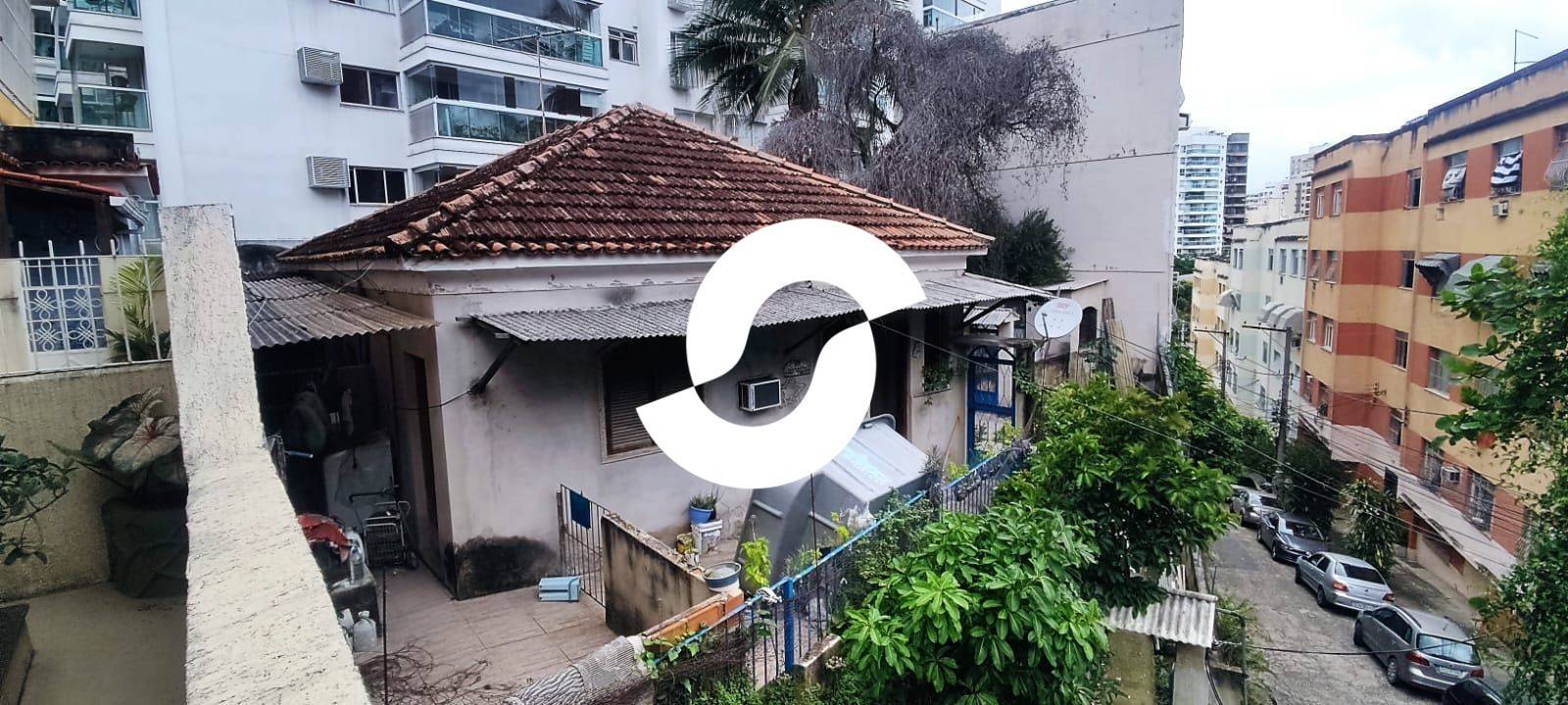 Casa à venda com 2 quartos, 74m² - Santa Rosa,Niterói