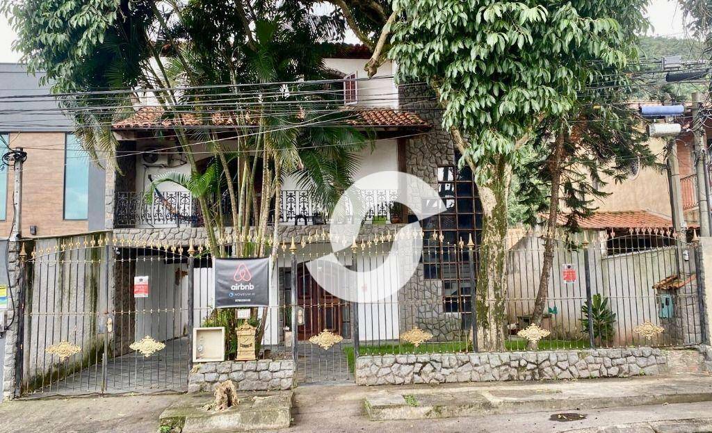 Casa à venda com 7 quartos, 360m² - Piratininga,Niterói