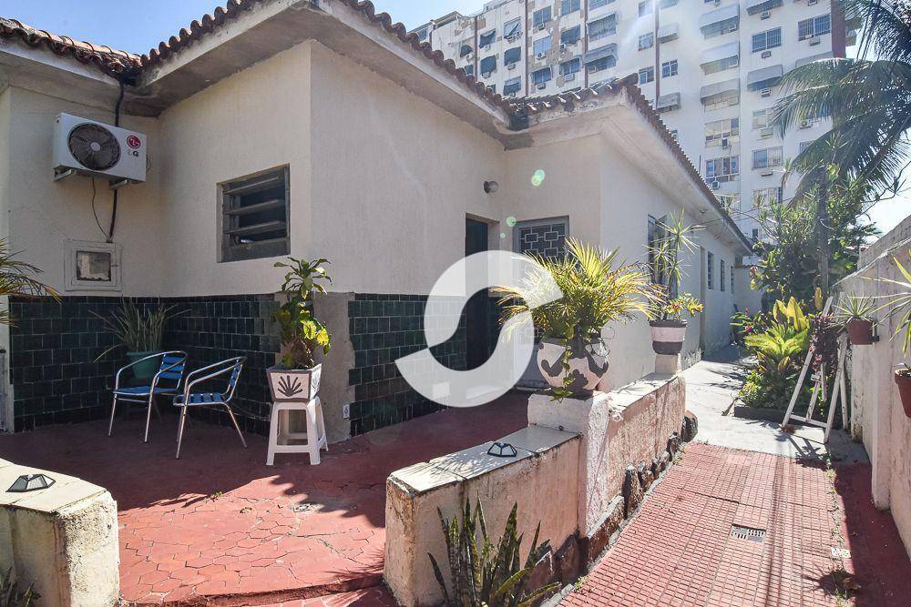 Casa à venda com 8 quartos, 500m² - Fonseca,Niterói