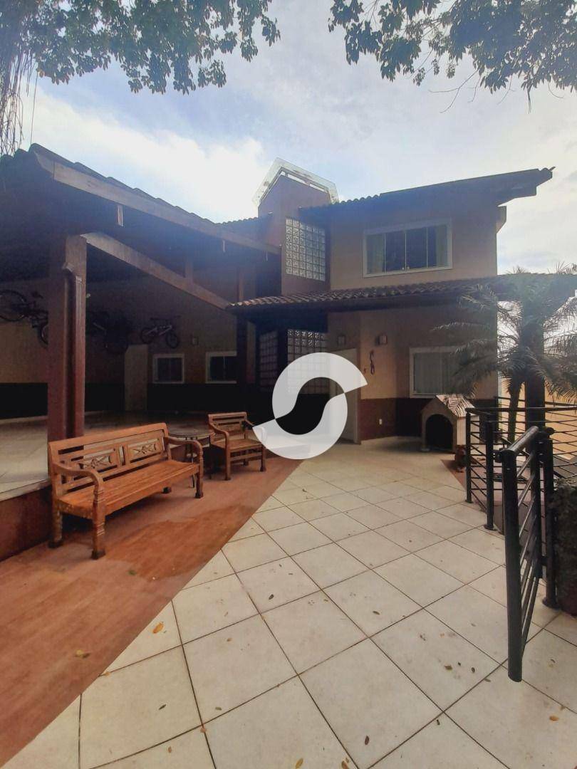  - Casa com 4 dormitórios à venda, 545 m² por R$ 2.500.000,01 - São Francisco - Niterói/RJ